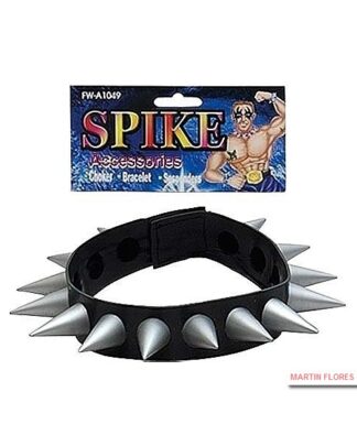 Collar punky pinchos
