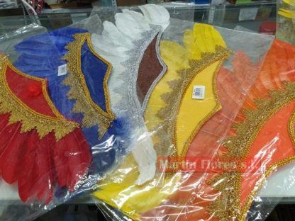 Tocado gorro plumas salsa - Imagen 2
