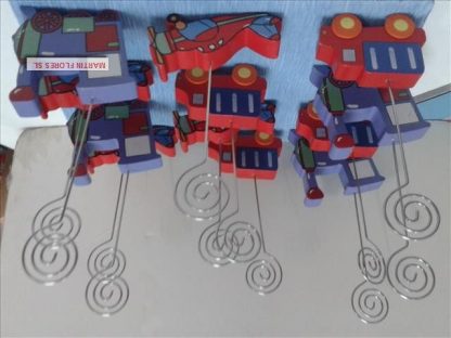 Pinza niño coches