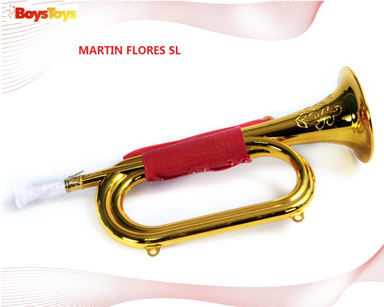 Trompeta grande dorada en Sevilla para minorista, Semana Santa.