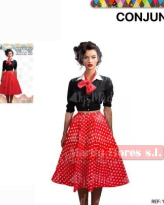 Falda y pañuelo rojo lunar blanco