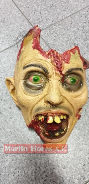 Cabeza cerebro zombi lujo