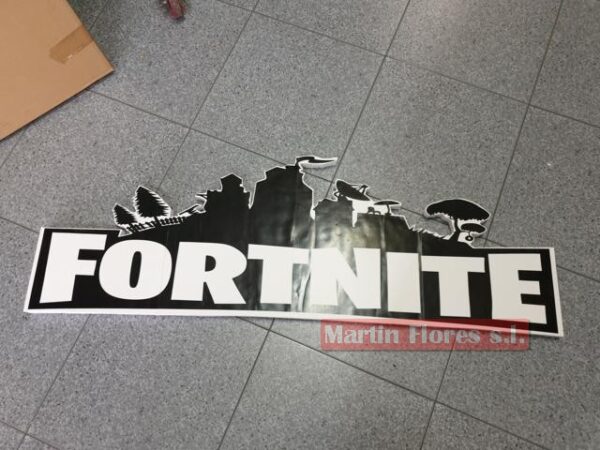 Frontal rectangular Fortnite baile