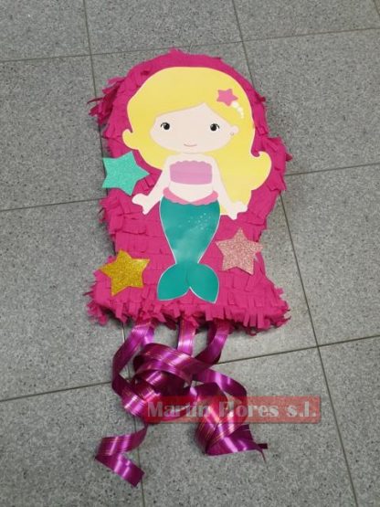 Piñata 3D sirena forma