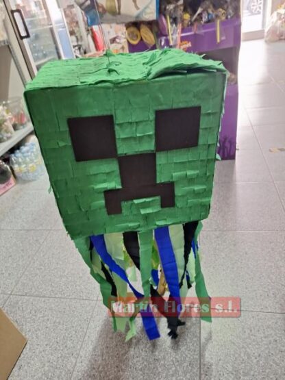 Piñata 3d videojuego Minecraft - Imagen 3