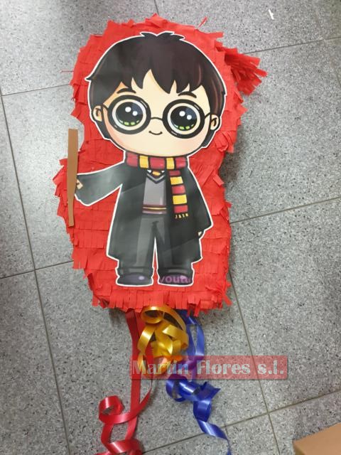 Piñata Grande Harry Potter Personalizada 30x40cm