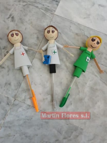 Muñeca fofu boli sanitario - Imagen 2