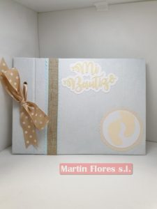 Libro firmas Bautizo bebé